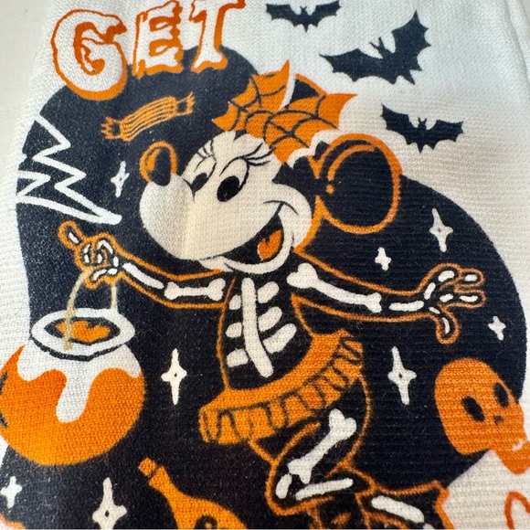 Disney Halloween 2 piece kitchen towel set - Picture 8 of 9